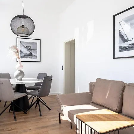 Apartament Johouse 02 *